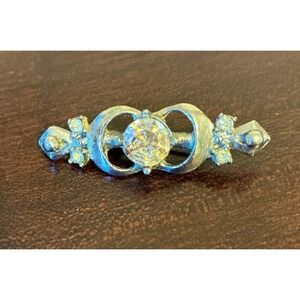 Clear Rhinestone Silver Tone Pin Brooch Bar Beautiful Victorian Piece 5 Stones